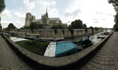 SX18548-18562 Cathedrale Notre Dame de Paris from riverbank.jpg